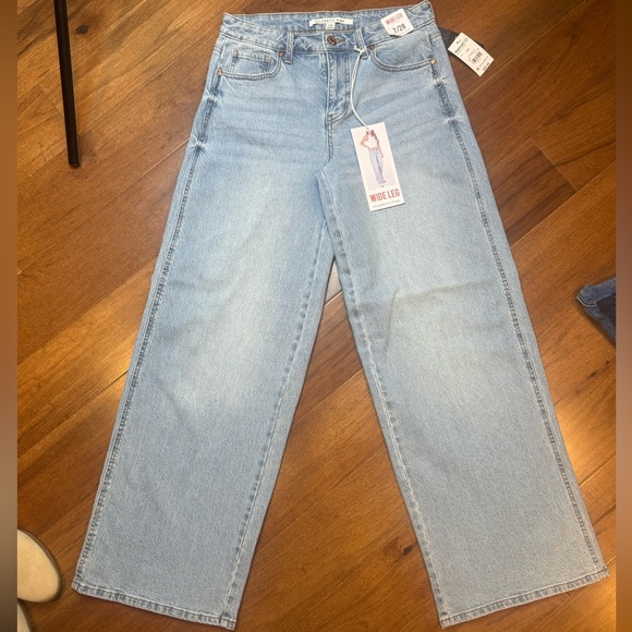 NWT CELEBRITY PINK Baggy Wide Leg Jeans - Picture 2 of 9